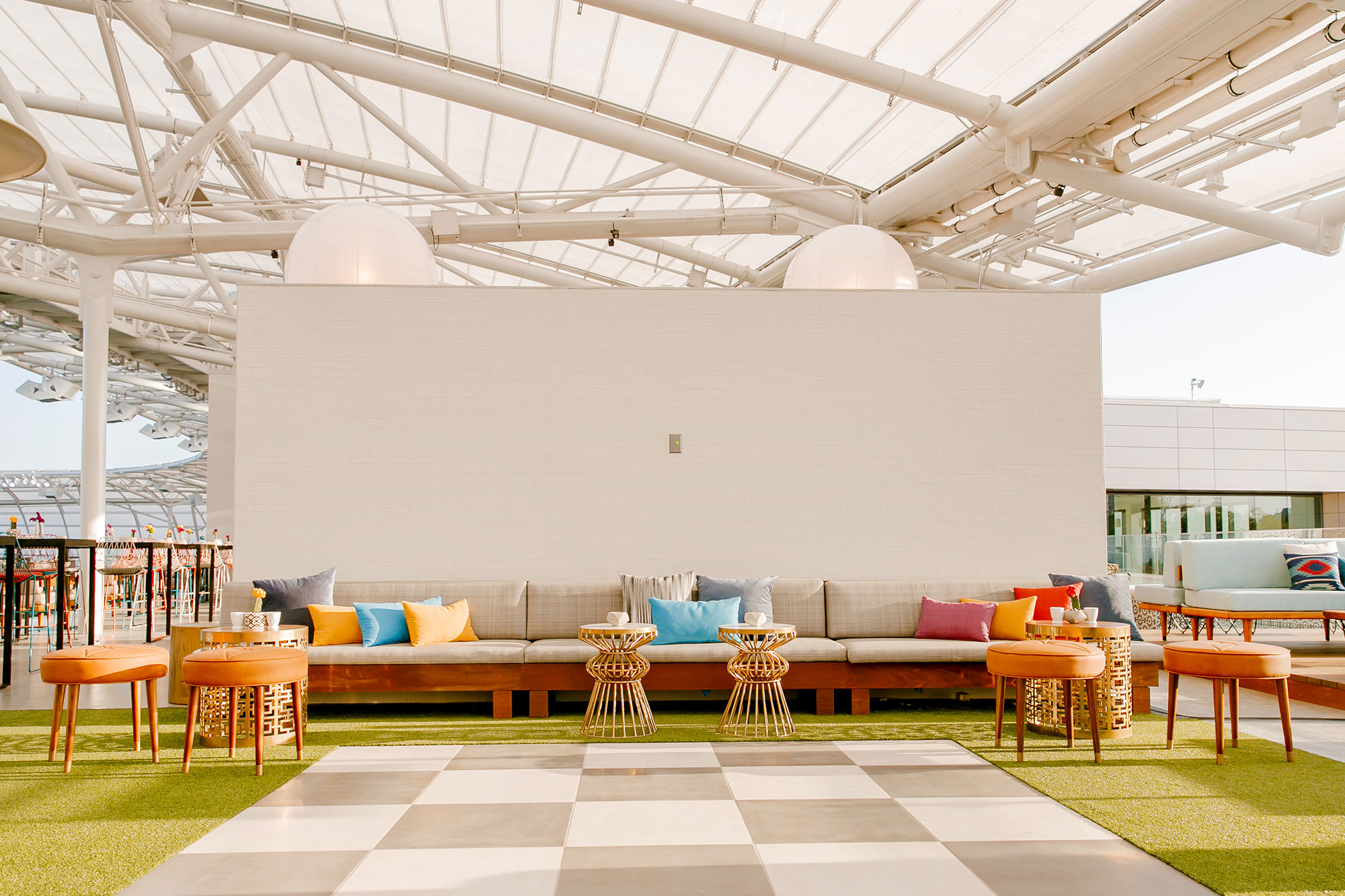 Sunset Deck Table space